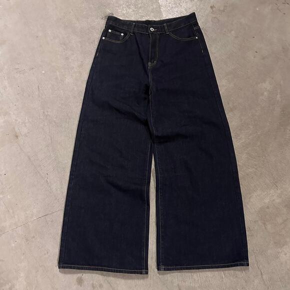 NAVY BLUE DENIM WAIST 28 FLAT ND